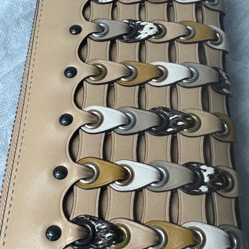 Coach Tan 1941 Link exotic phyton wallet rare multicolor leather zip around - Picture 5 of 14